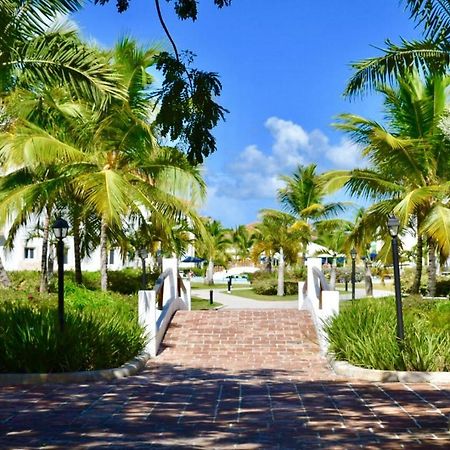 2Br Beach Apt @Cadaquescaribe Bayahibe Apartment Luaran gambar