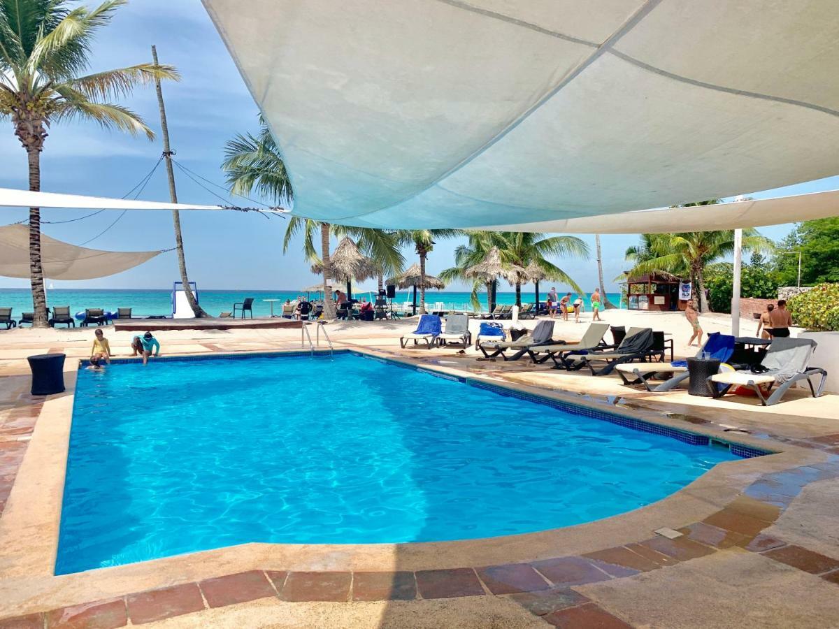 2Br Beach Apt @Cadaquescaribe Bayahibe Apartment Luaran gambar